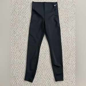 Nike Women’s High Rise Leggings